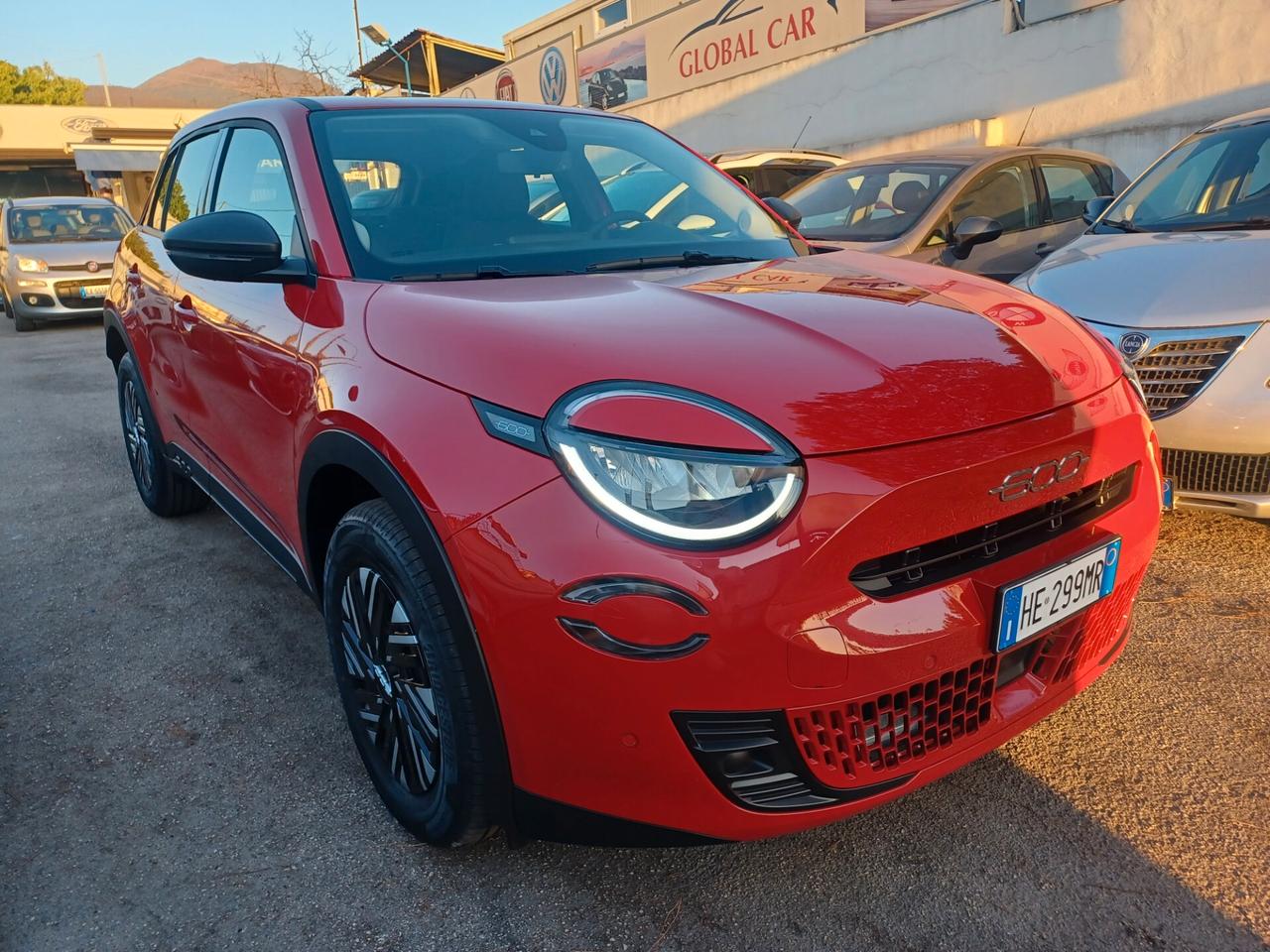 Fiat 600 Hybrid 110 CV DCT MHEV Business. KM 0