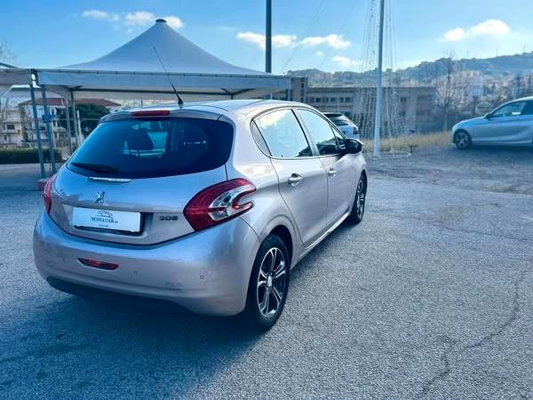 Peugeot 208 1.4 HDi 68 CV 5 porte Allure