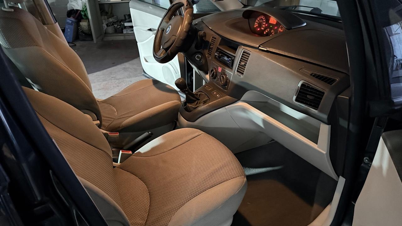 Fiat Idea 1.3 Multijet 16V Emotion