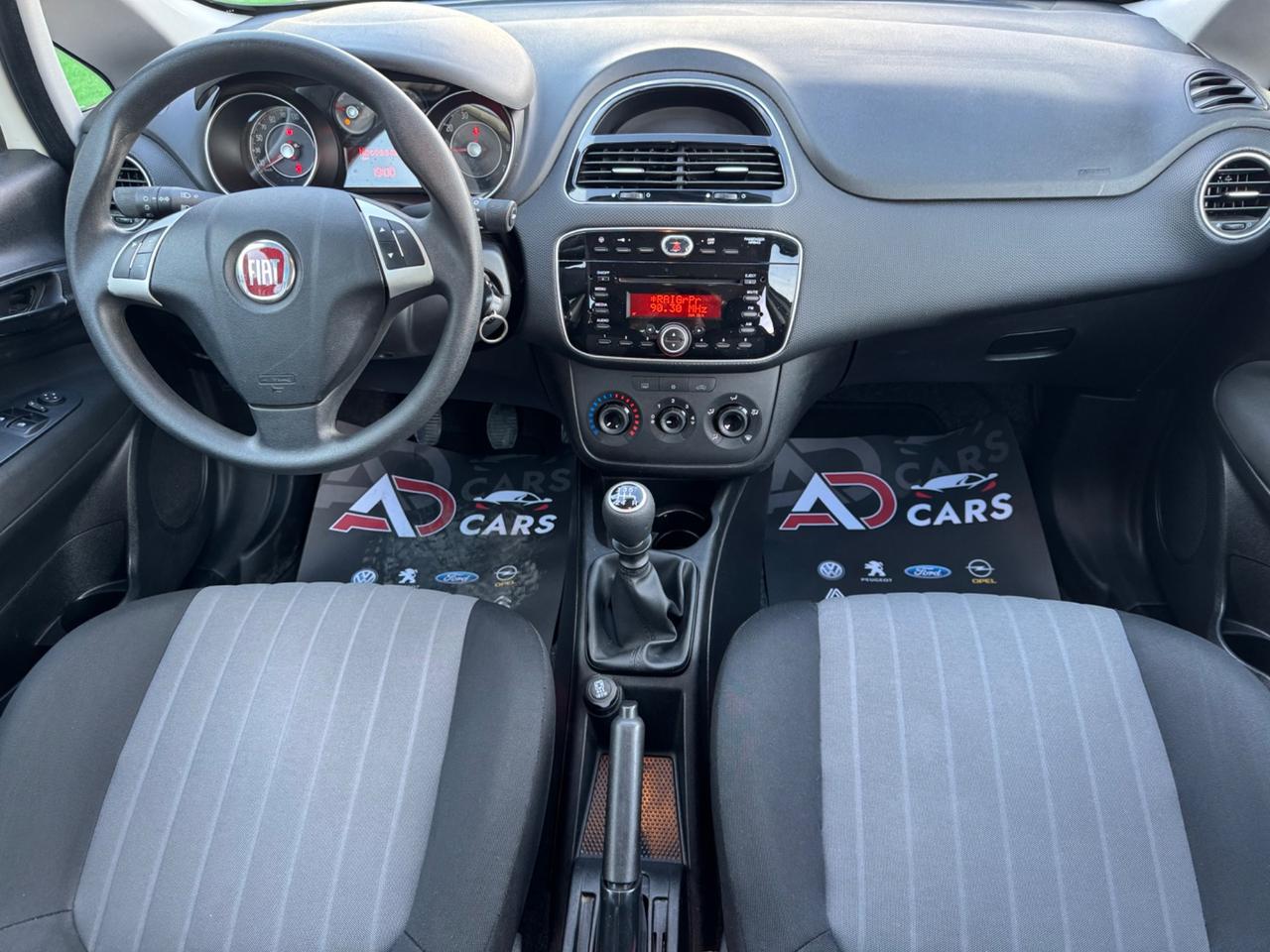 Fiat Punto 1.2 8V 5 porte Street