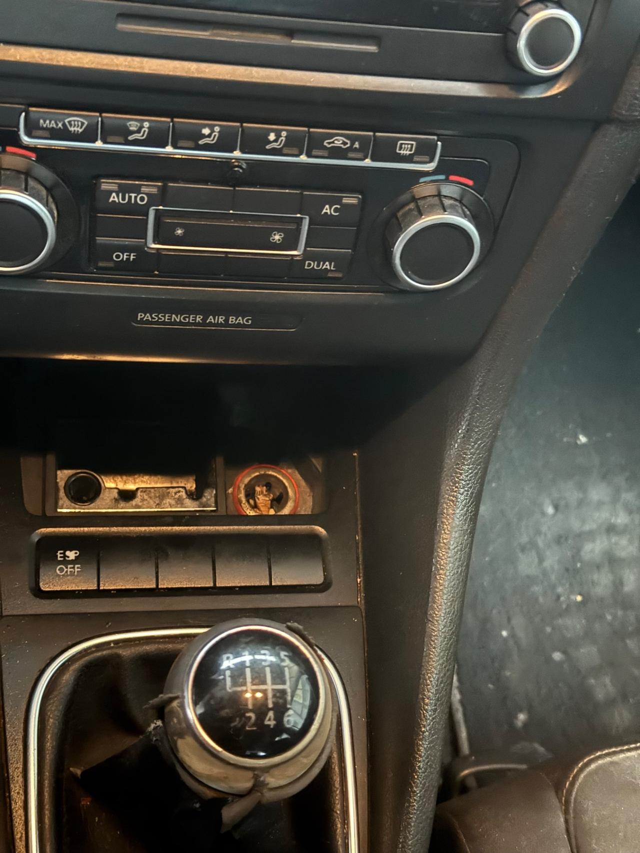 Volkswagen Golf 2.0 TDI 140CV DPF 5p. Comfortline