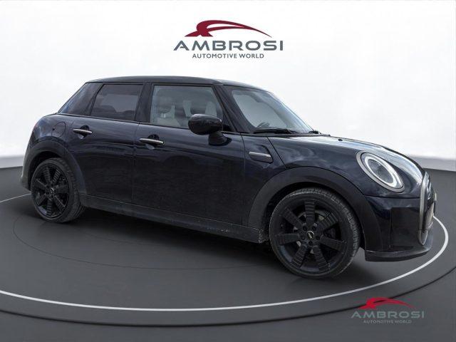 MINI Cooper 5 porte 1.5 Resolute