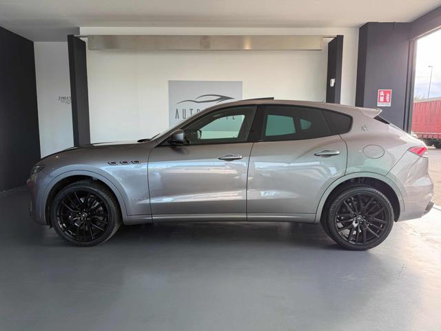 MASERATI Levante V6 Diesel 275 CV AWD Gransport Black Tetto,
