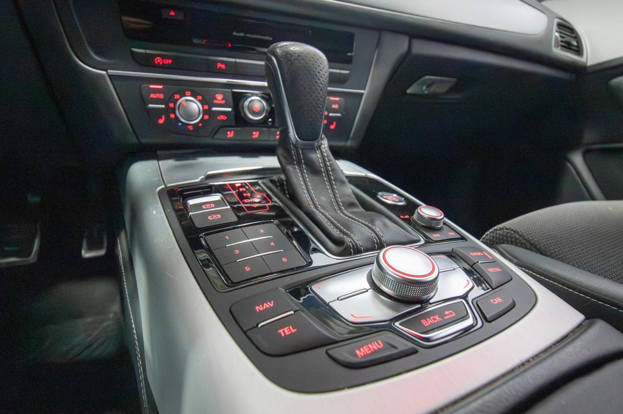 Audi A6 Avant 2.0 Tdi Ultra 190cv S-tronic S Line