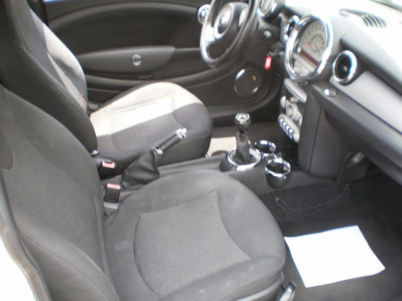 Mini Mini 1.6 16V One D