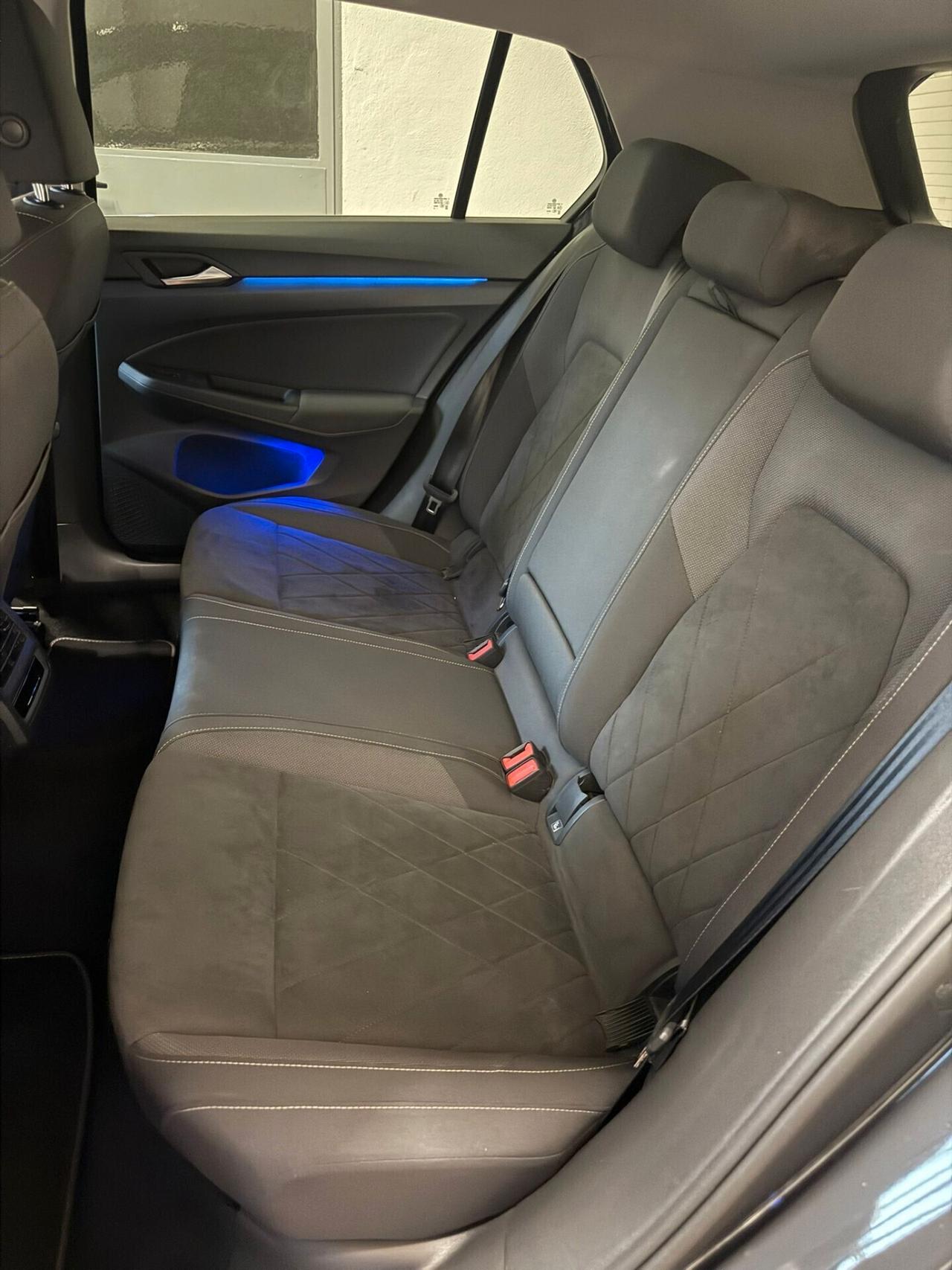 Volkswagen Golf 2.0 TDI DSG SCR Style