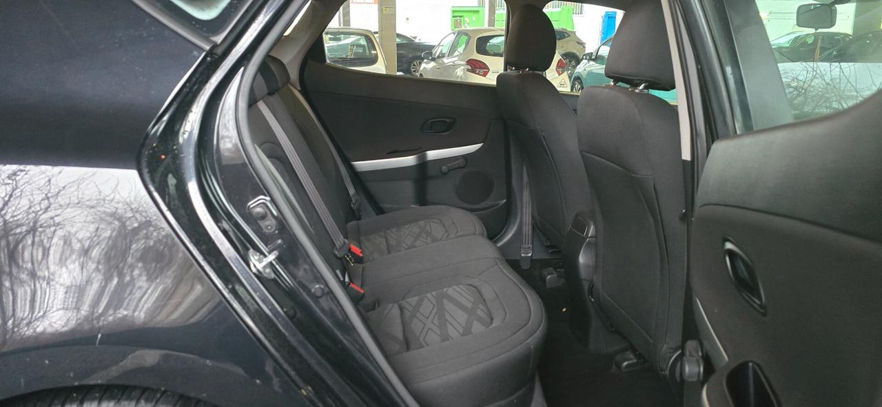 Kia Ceed cee'd 1.4 GPL 5 porte Active