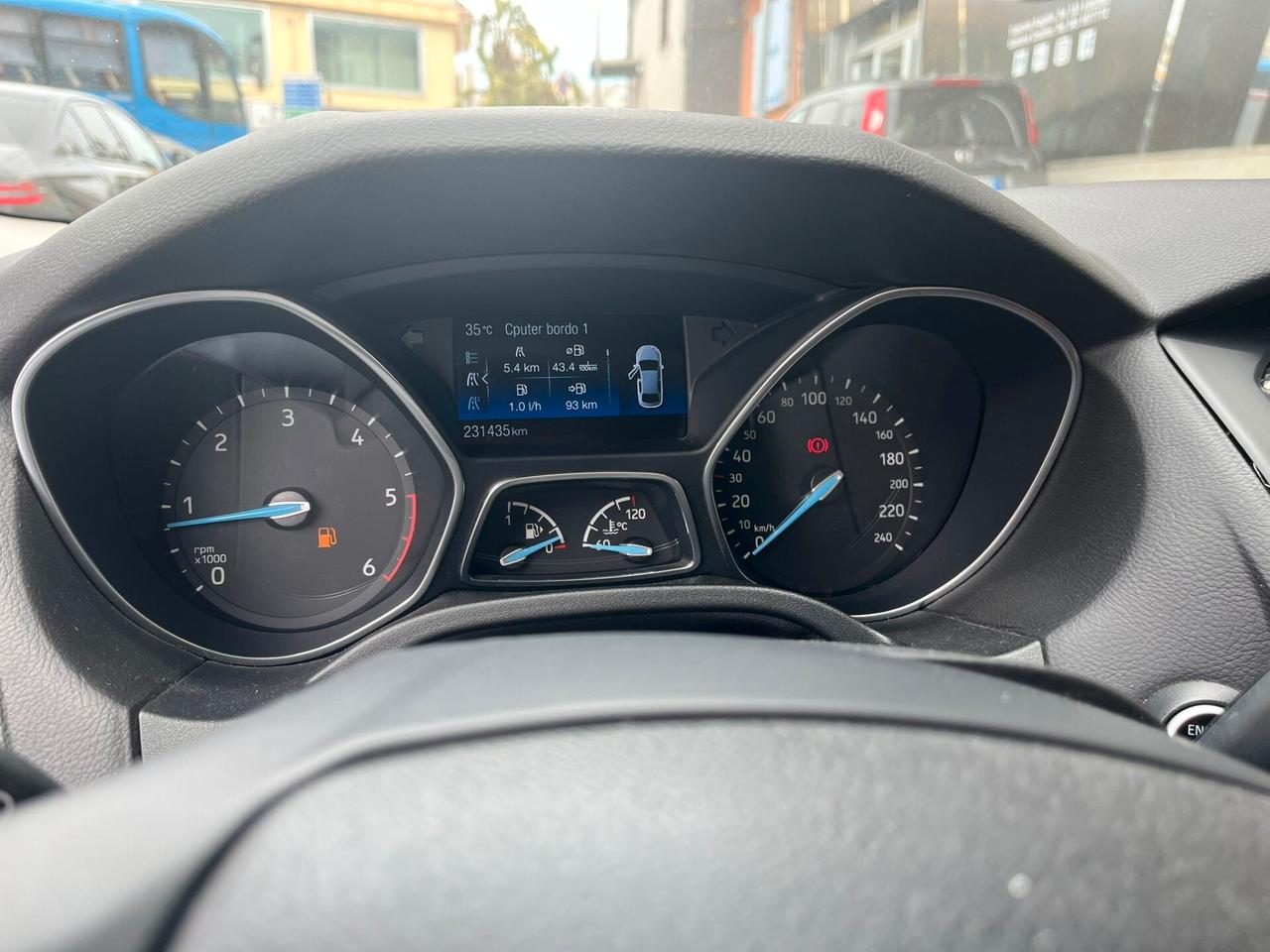 Ford Focus 1.5 TDCi 120 CV Titanium