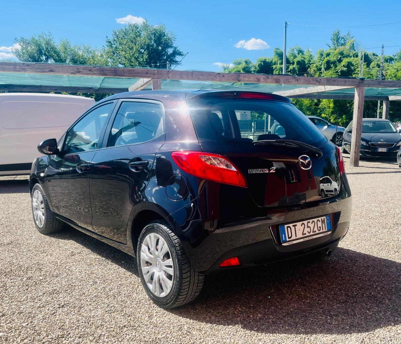 Mazda2 1.3 16V 75CV