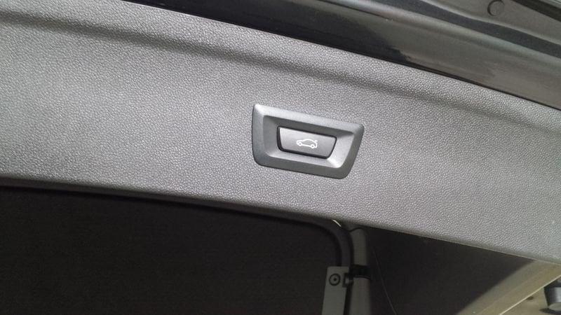 BMW iX i20 2021 M60