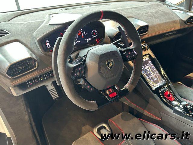LAMBORGHINI Huracan Huracán Sterrato 5.2 V10 EVO RWD