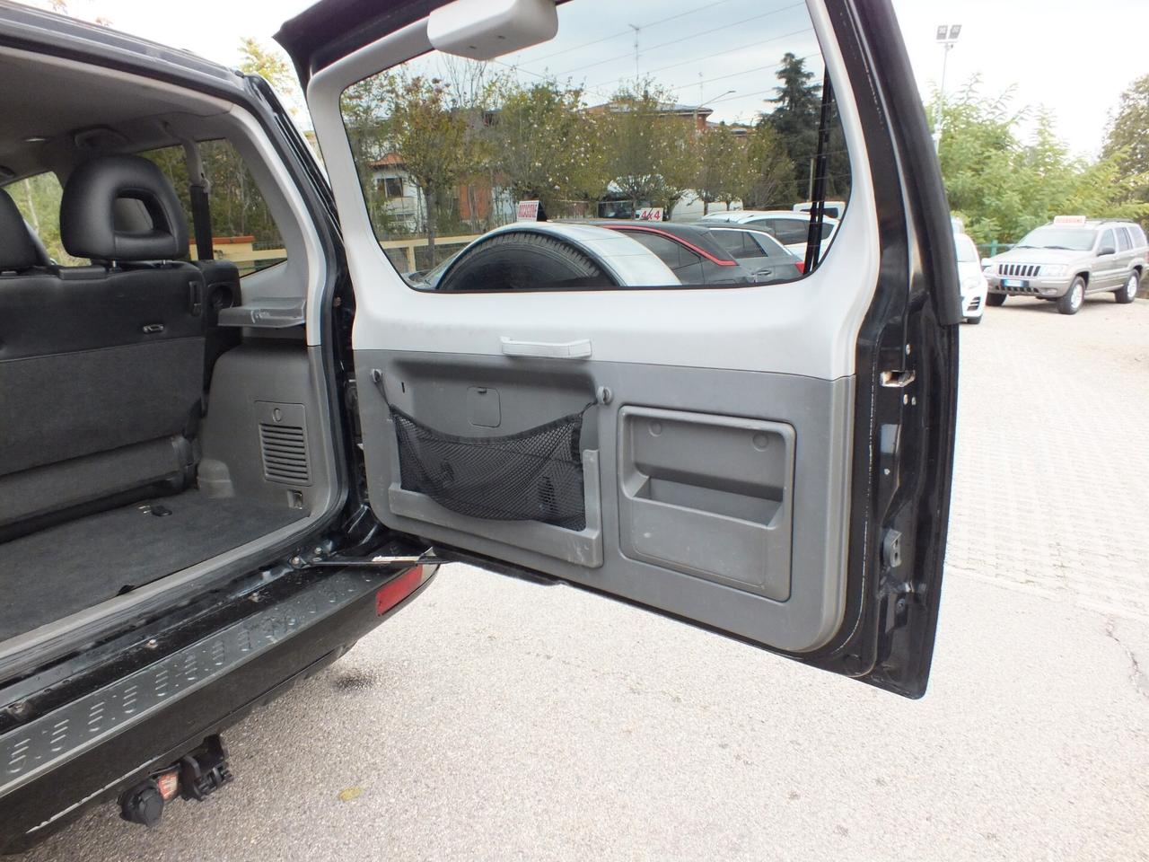 MITSUBISHI PAJERO 3.2 16V DI-D CORTO GLX