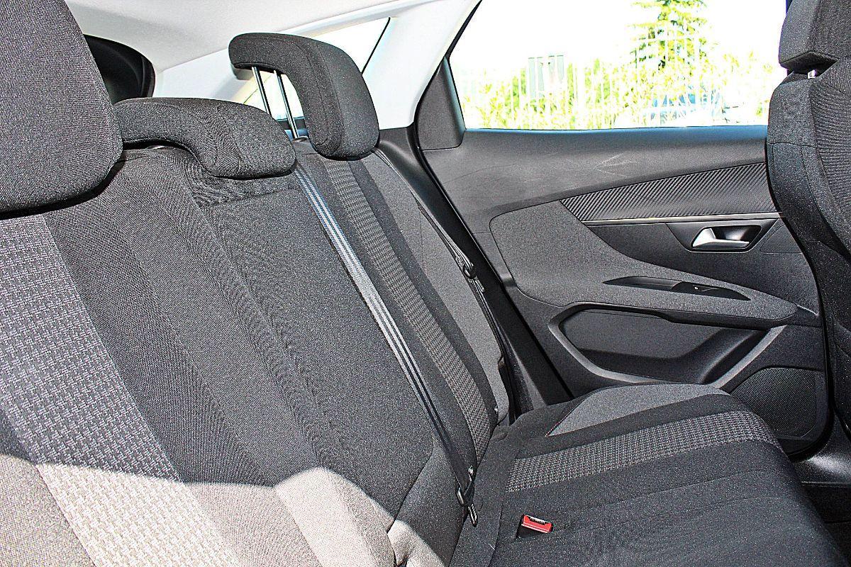 PEUGEOT - 3008 - BlueHDi 130 EAT8 S&S Business