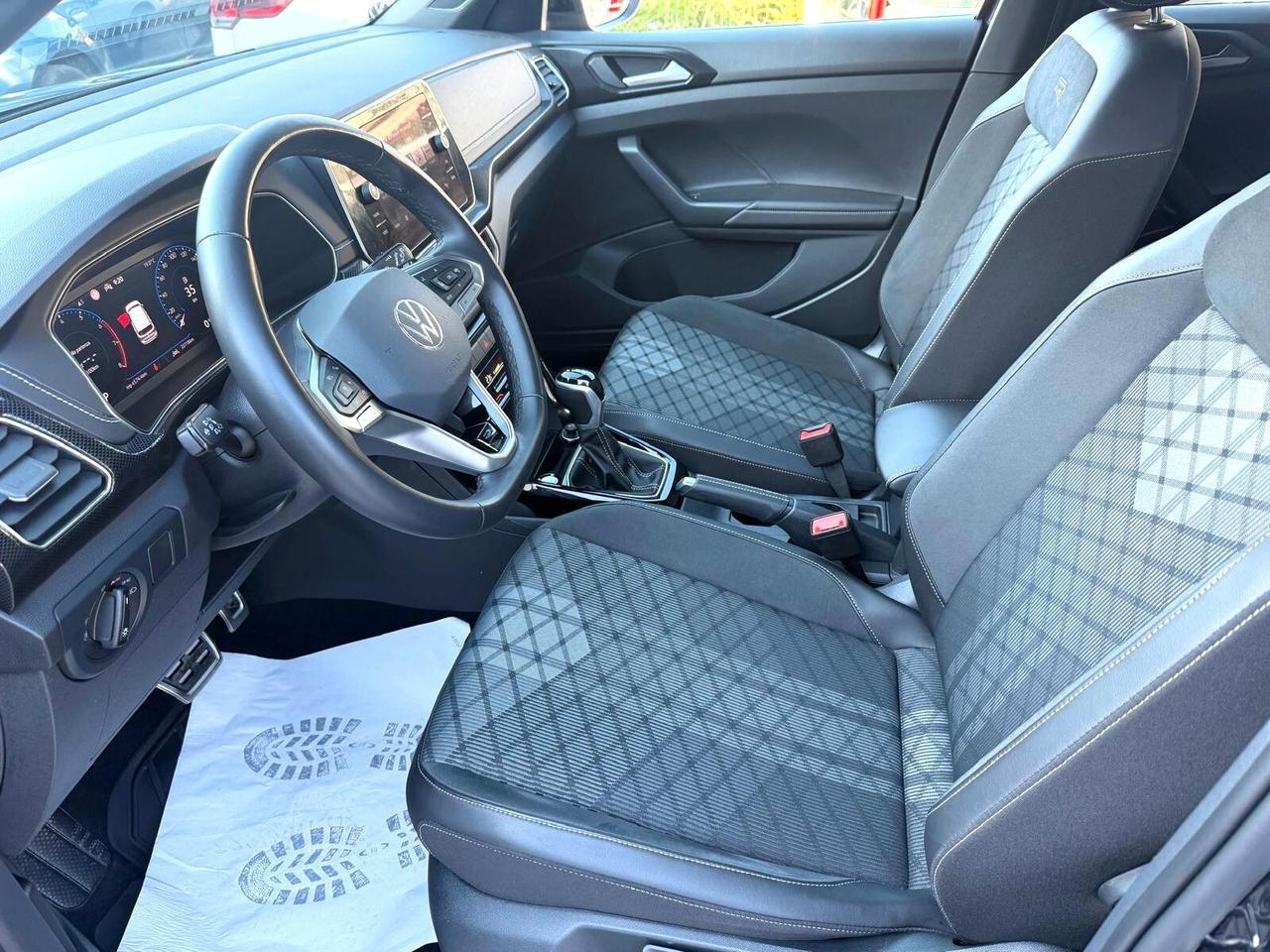 Volkswagen T-Cross 1.0 TSI 115 CV DSG R-Line
