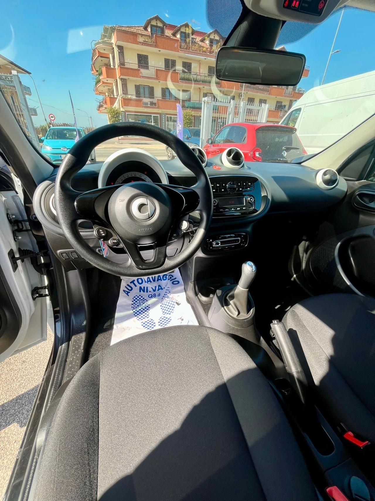 Smart ForFour 70 1.0 Youngster