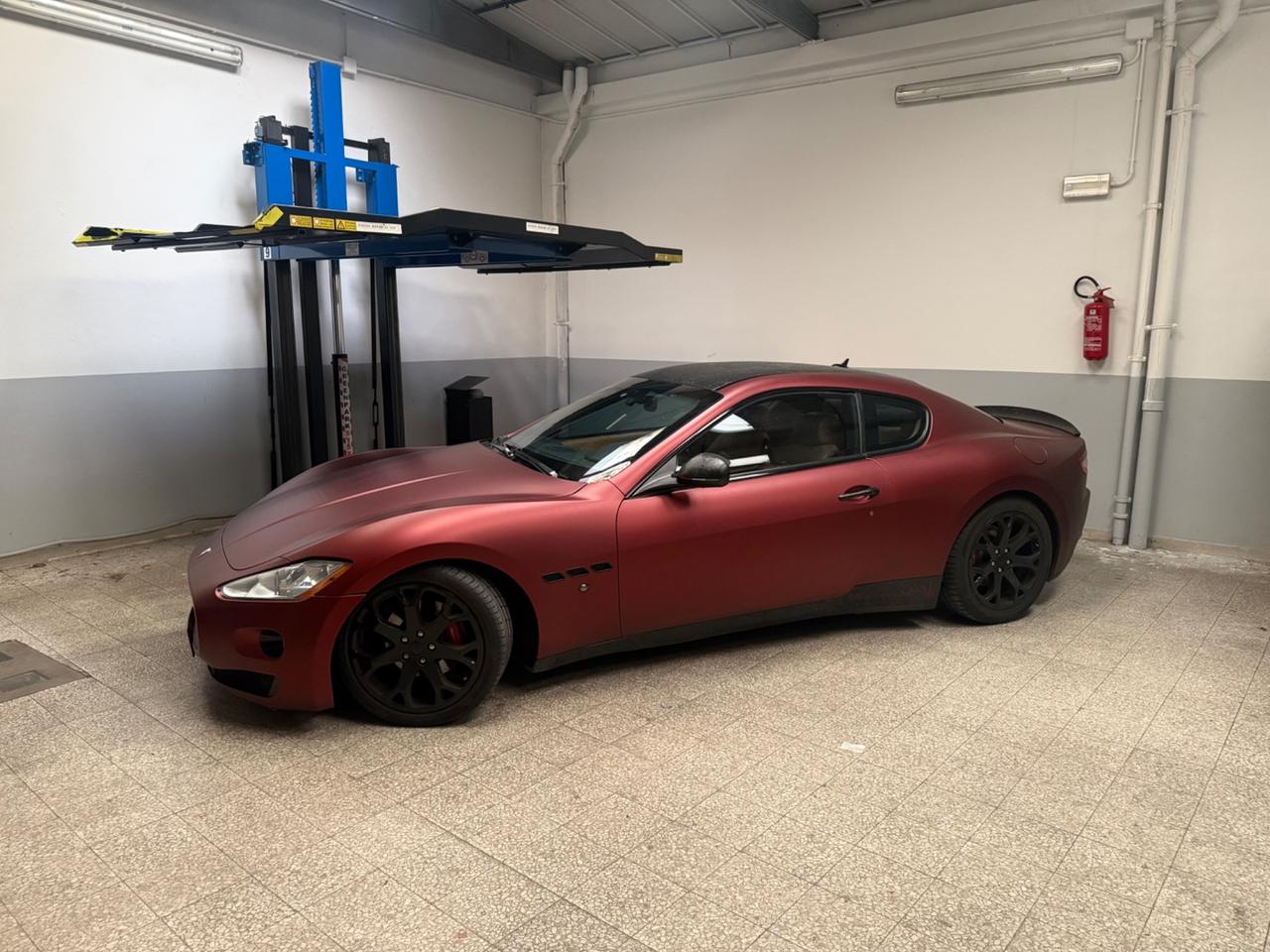 Maserati GranTurismo Coupe 4200 v8