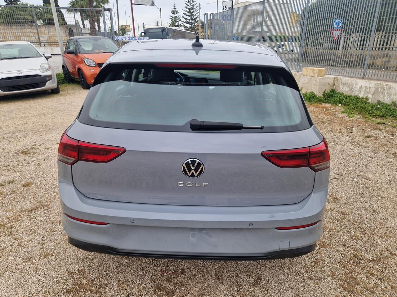 Volkswagen Golf 8 2.0 Tdi 85 Kw 115 Cv - 2020