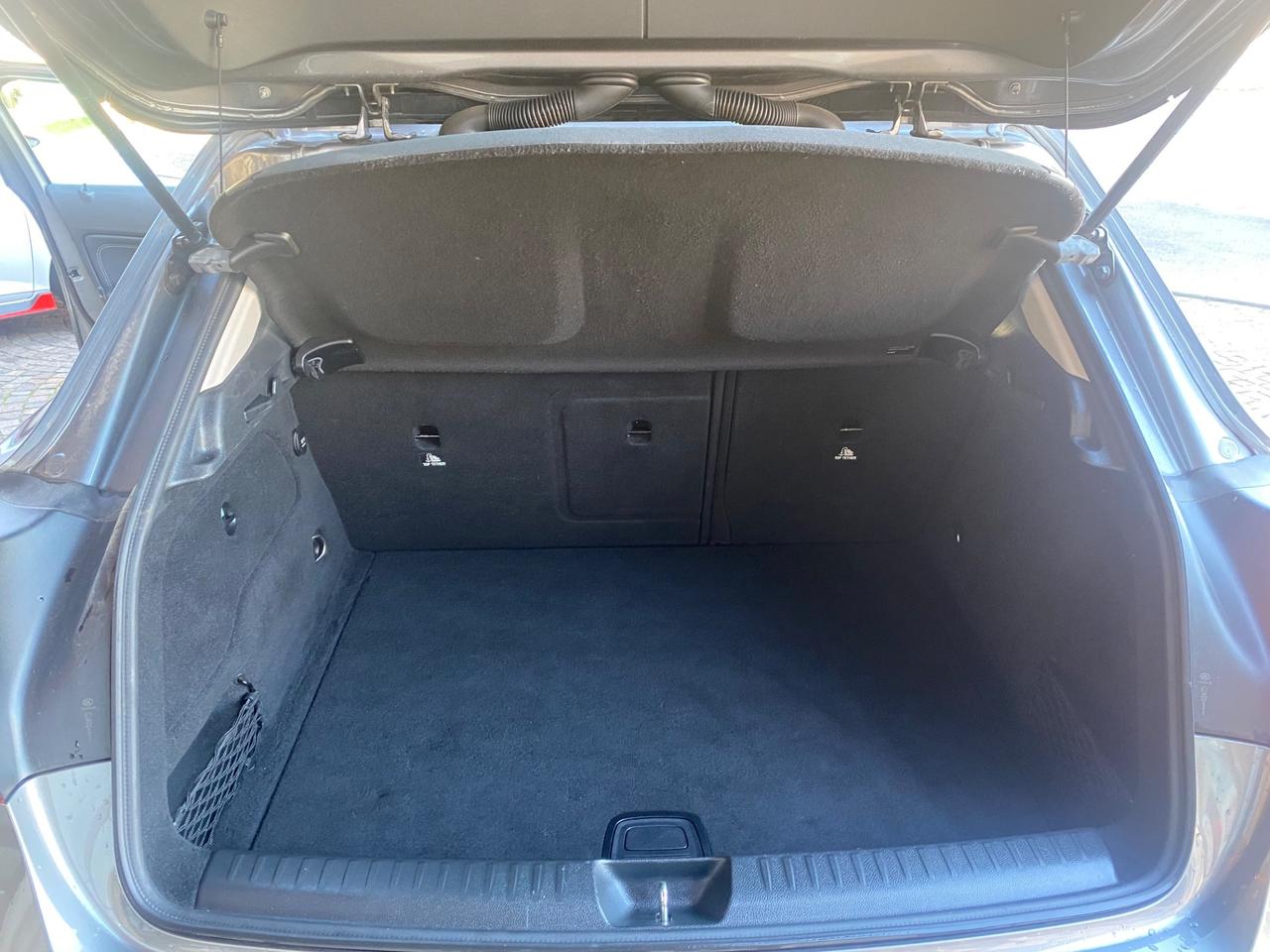 Mercedes-benz GLA 200 d Automatic Enduro Activity