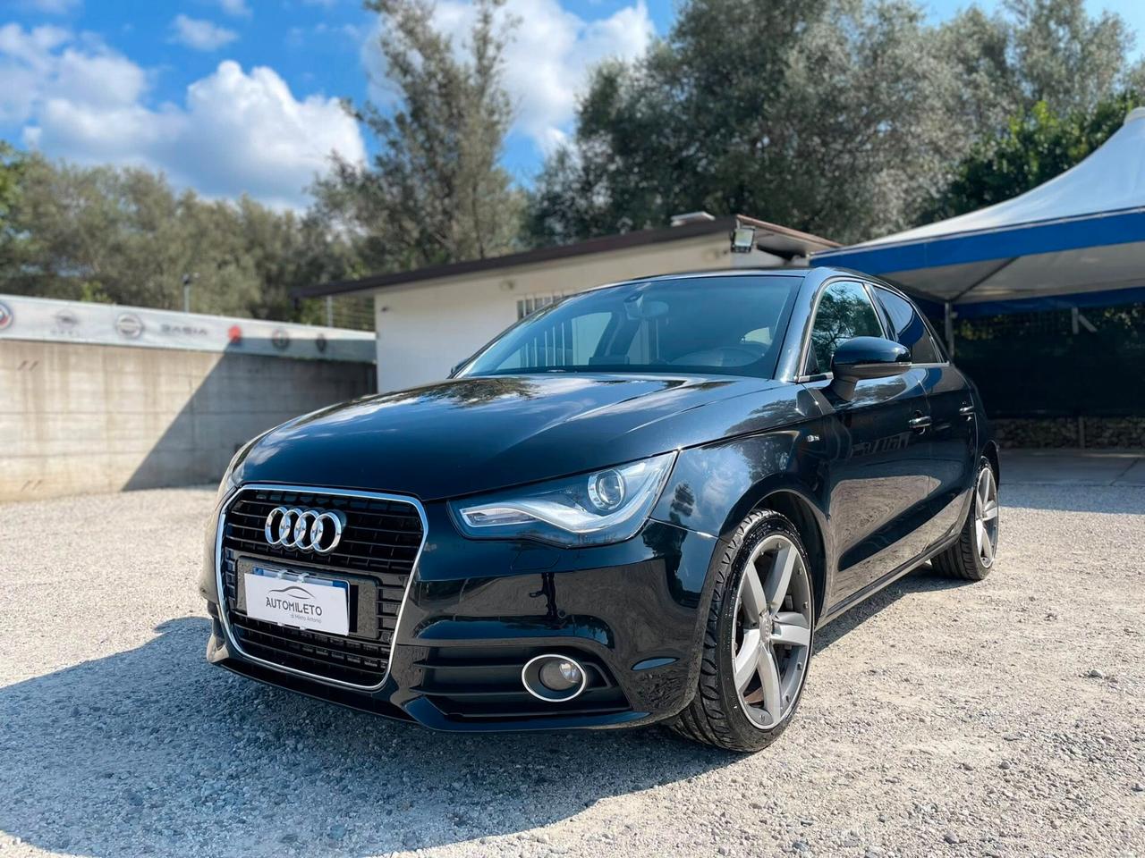 Audi A1 SPB 1.6 TDI Attraction
