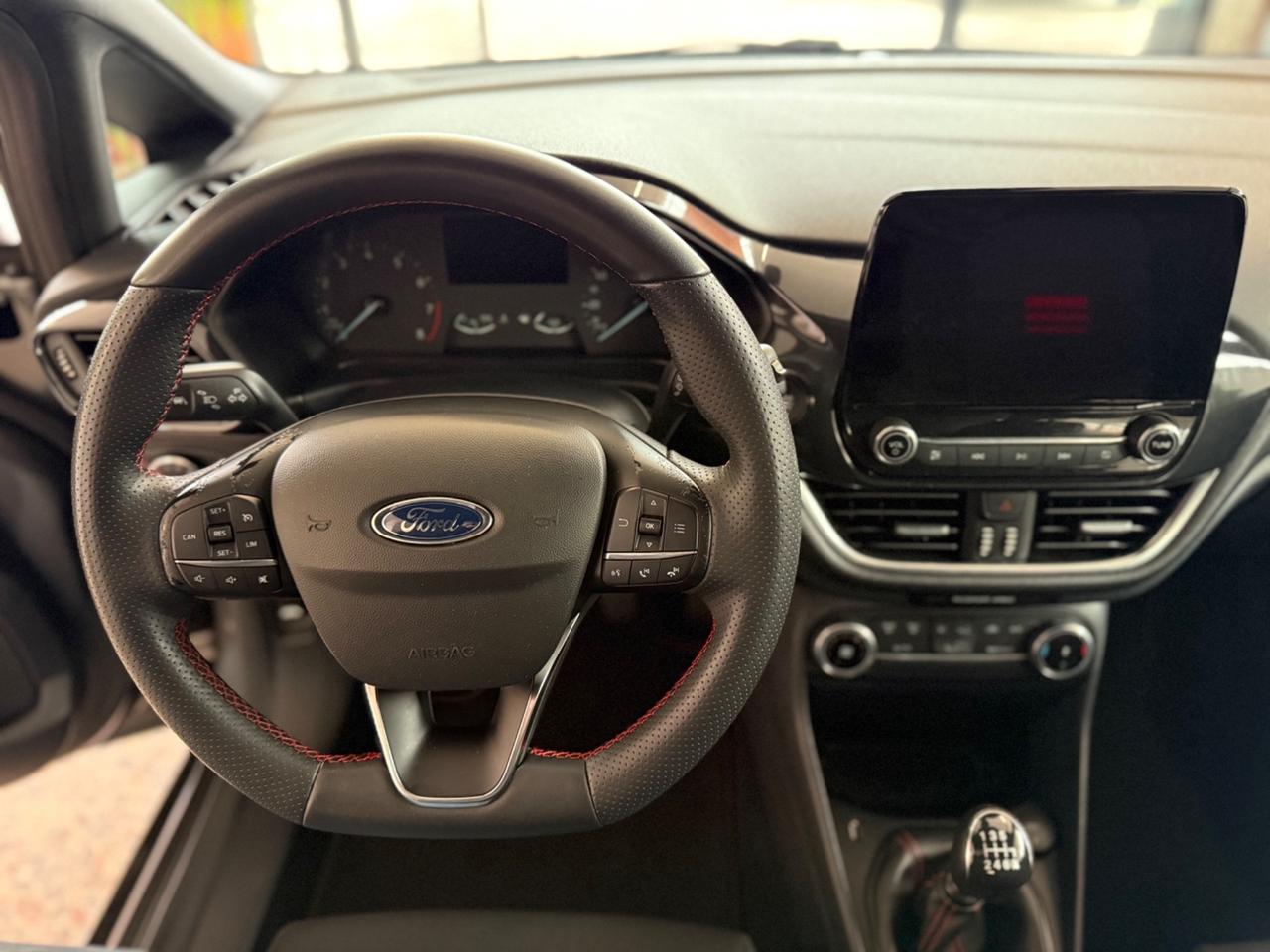 Ford Fiesta 1.0 Ecoboost Hybrid 125 CV 5 porte ST-Line