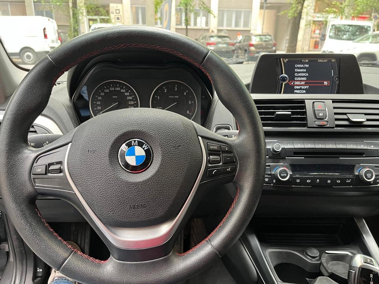 Bmw 118 116d 5p. Sport