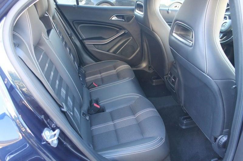 Mercedes-Benz GLA 200 d Automatic 4MATIC Sport