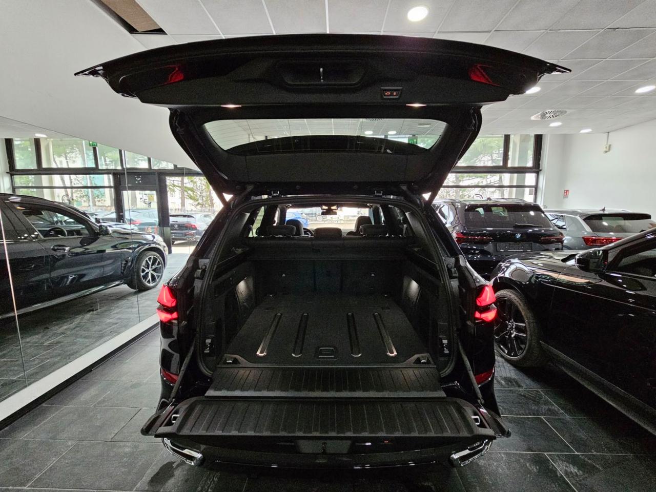 BMW X5 30d xDrive M-Sport NEW MODEL C.21" Tetto Navi 360