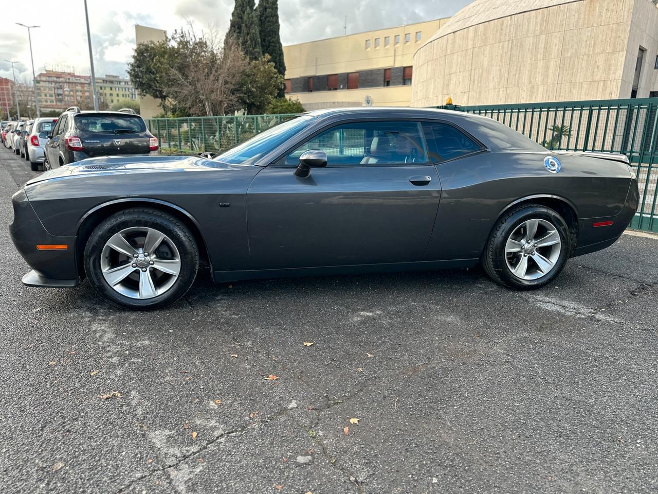 Dodge Challenger 3.6 V6 250cv NO SUPERBOLLO