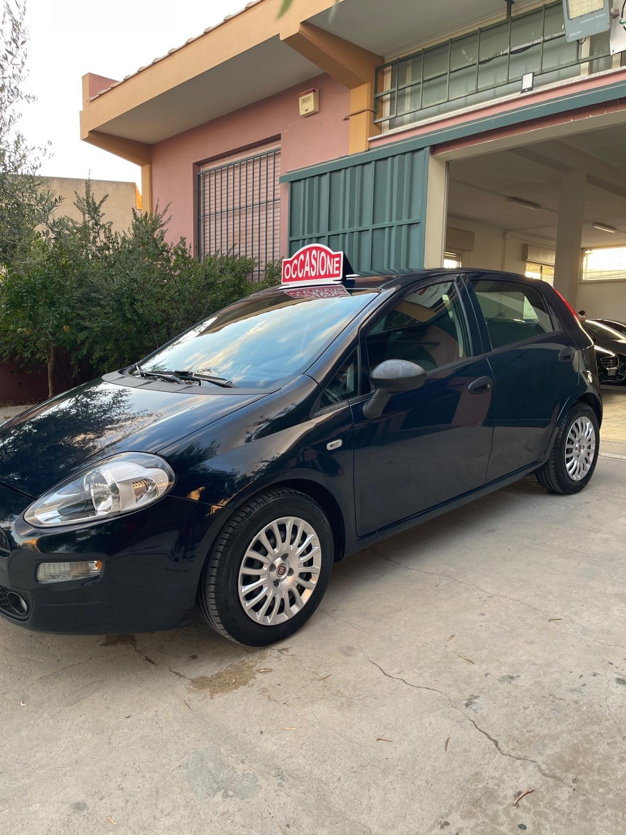 Fiat Punto 1.3 MJT II S&S 95 CV 5 porte Street
