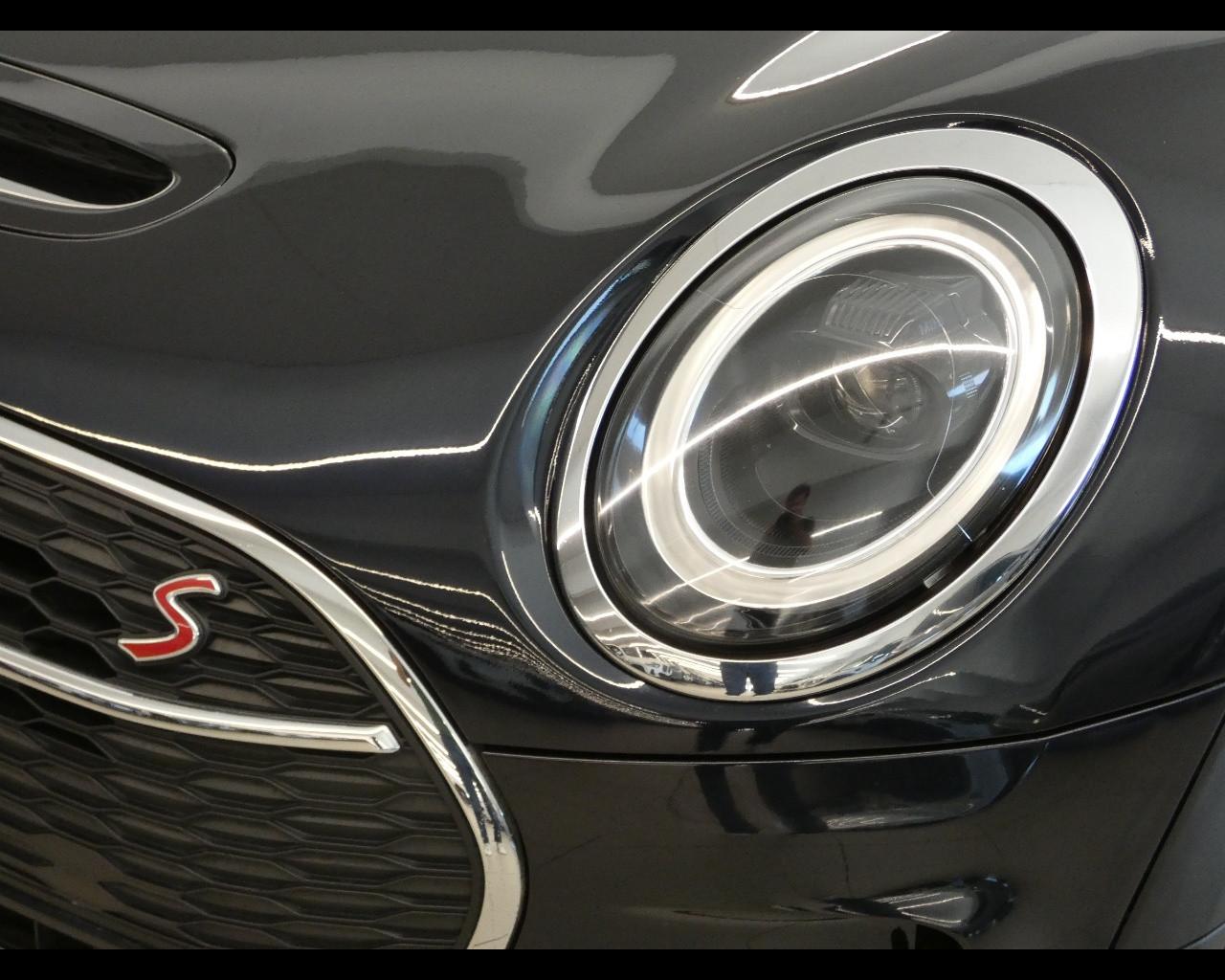 MINI Mini Clubman (F54) - Mini 2.0 Cooper SD Mayfair Edition Clubman