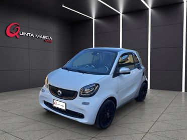 smart fortwo 70 1.0 Passion-NAVI/CERCHI BLACK