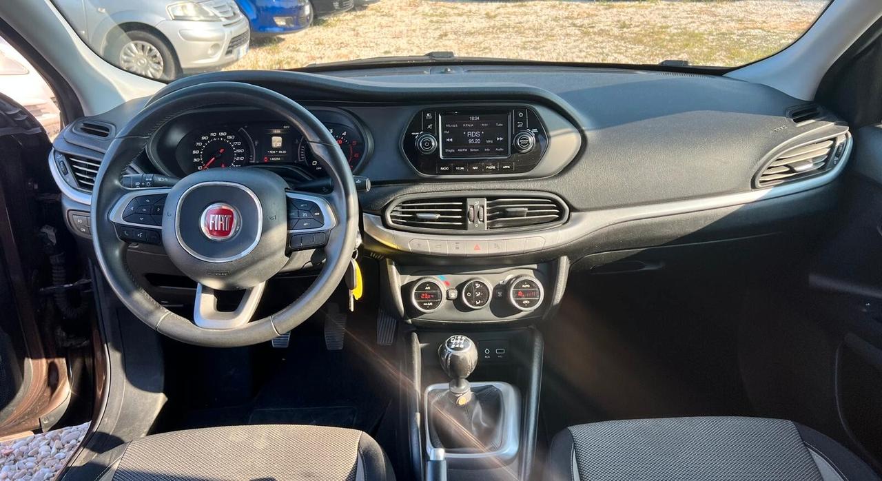 Fiat Tipo 1.6 Mjt 4 porte Lounge