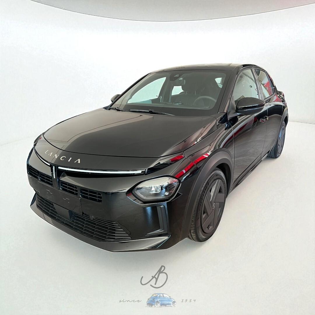 Lancia Ypsilon Hybrid e-DCT