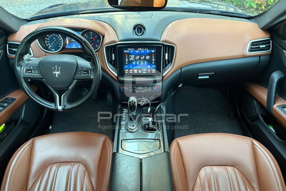 MASERATI Ghibli V6 Diesel 275 CV