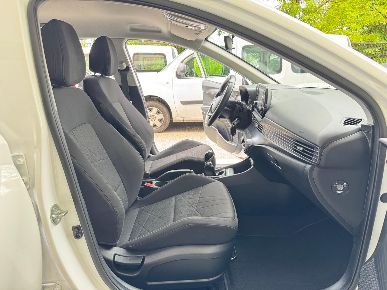 Hyundai Bayon 1.2mpi Xline CARPLAY GARANZIA 24MESI