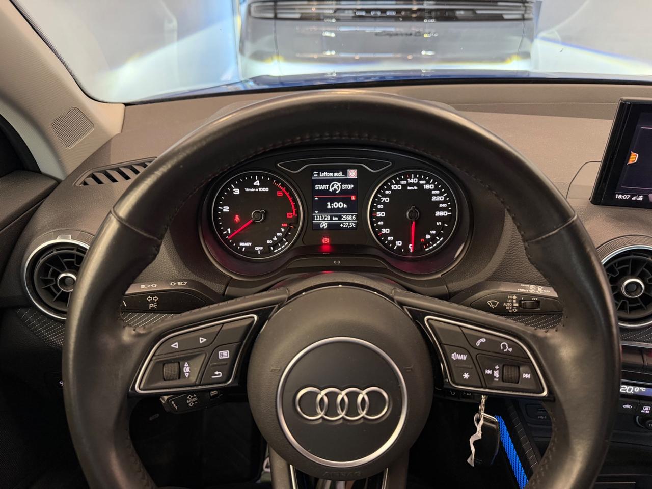 AUDI Q2 (2016) Q2 30 TDI S TRONIC IDENTITY BLACK (85 KW)