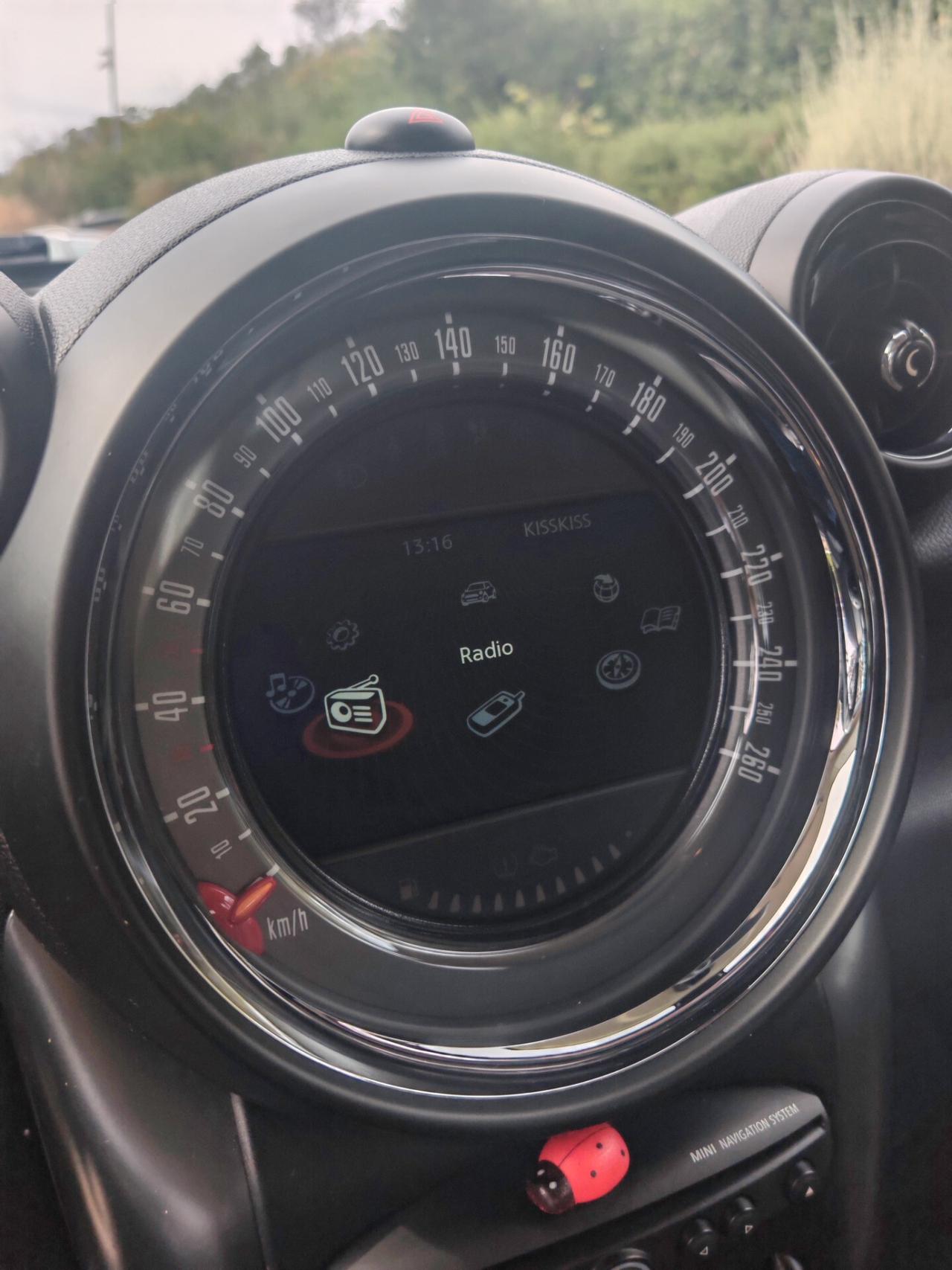 MINI Countryman Cooper SD 2.0 143 CV – Business XL (2016)