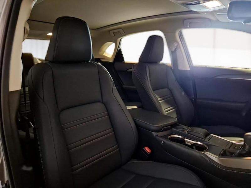 LEXUS NX 300h Hybrid Premium 4WD