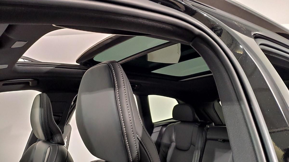 VOLVO Xc60 T6 Plug-In Hybrid Awd Automatico Ultra Black Ed.