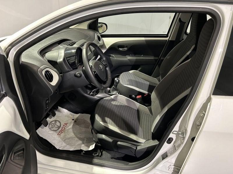 Toyota Aygo Aygo Connect 1.0 VVT-i 72 CV 5 porte x-fun