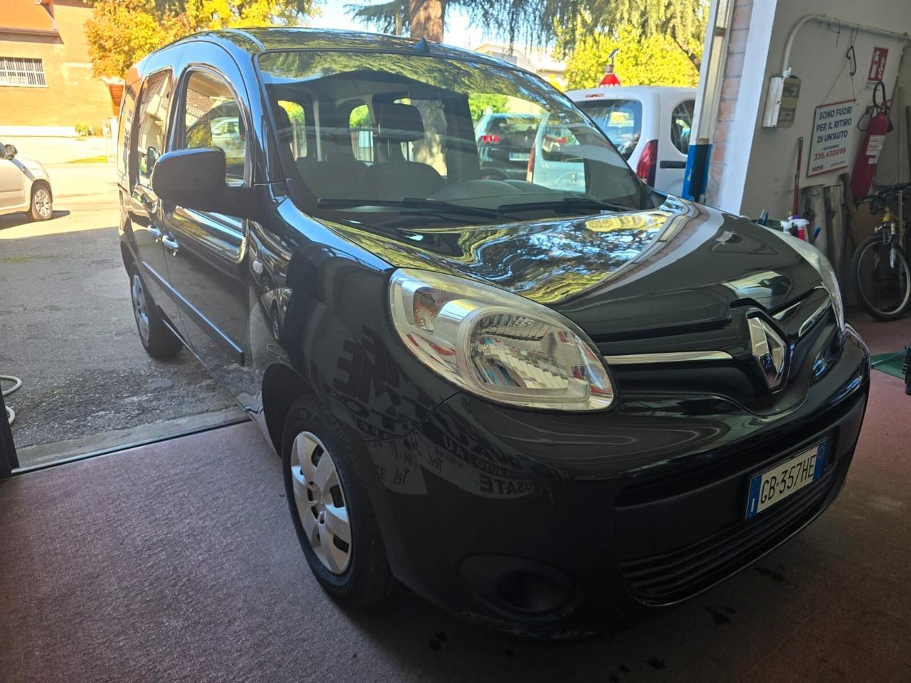 Renault Kangoo Blue dCi 8V 95CV 5 porte Limited rate 160,00