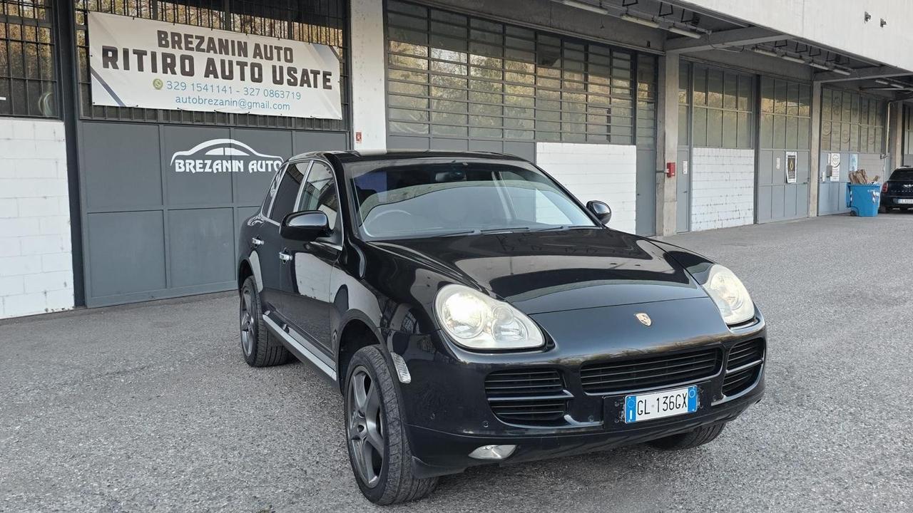Porsche Cayenne 4.5 cat S