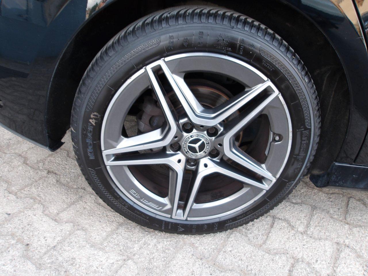 Mercedes A 180 D Premium 7G-DCT