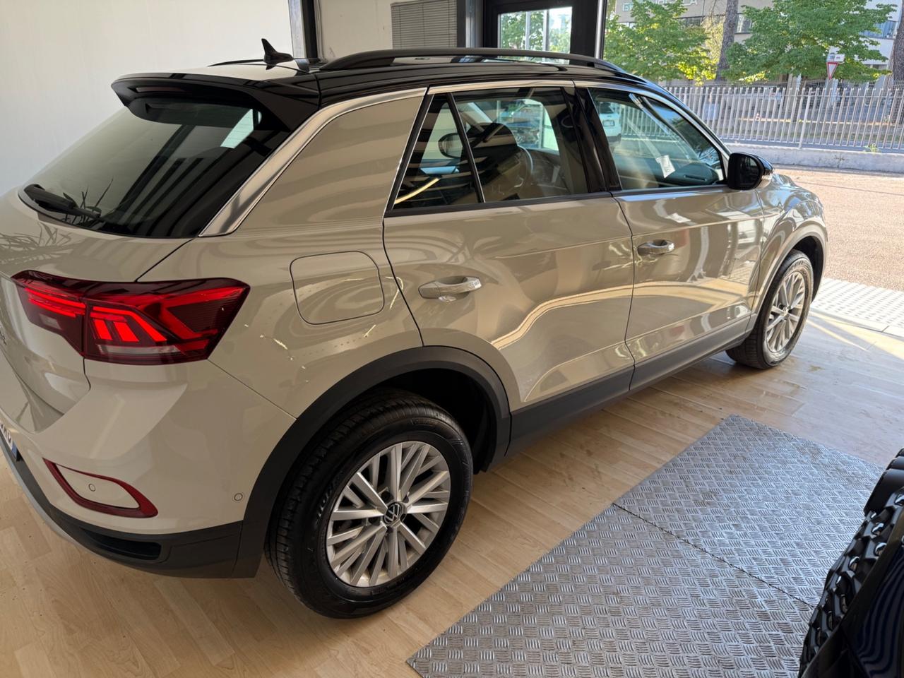 Volkswagen T-Roc 1.0 TSI Life