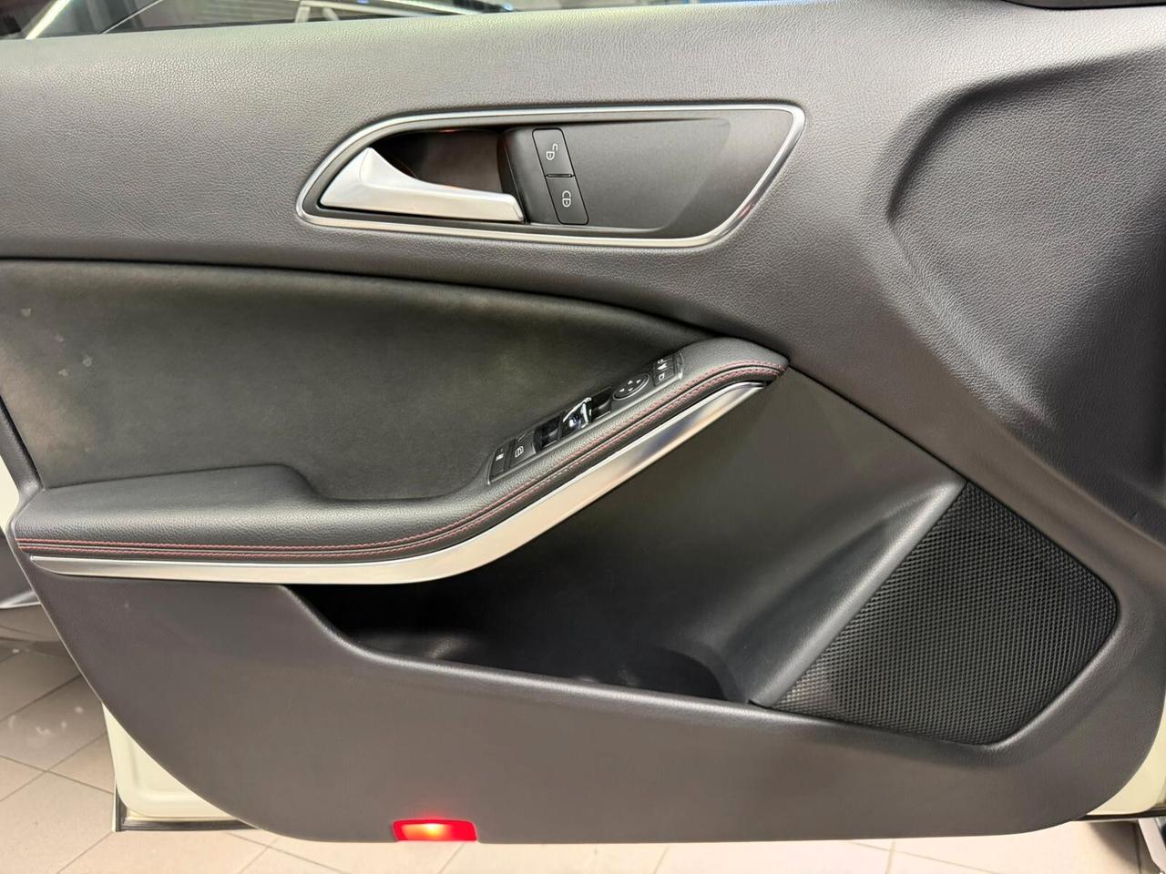 Mercedes-benz GLA 200 d Automatic PREMIUM AMG TETTO APRIBILE