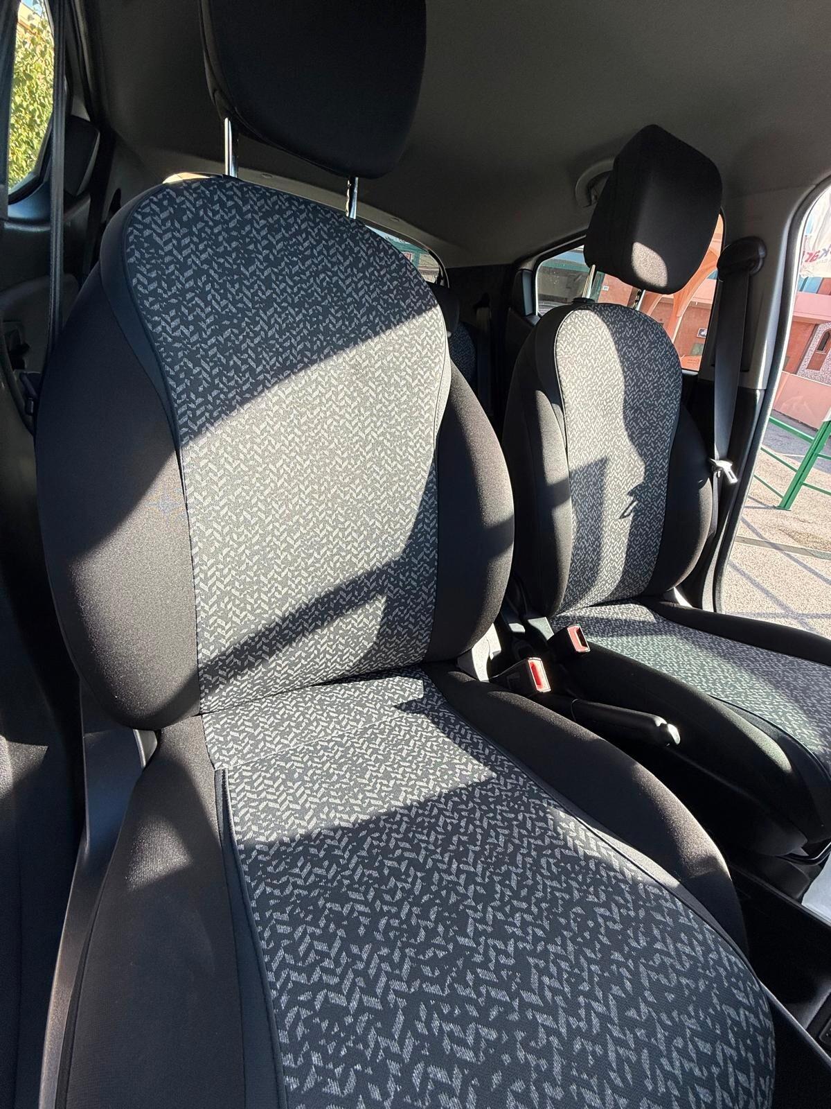 Lancia Ypsilon 1.2 69 CV 5 porte Elefantino Blu