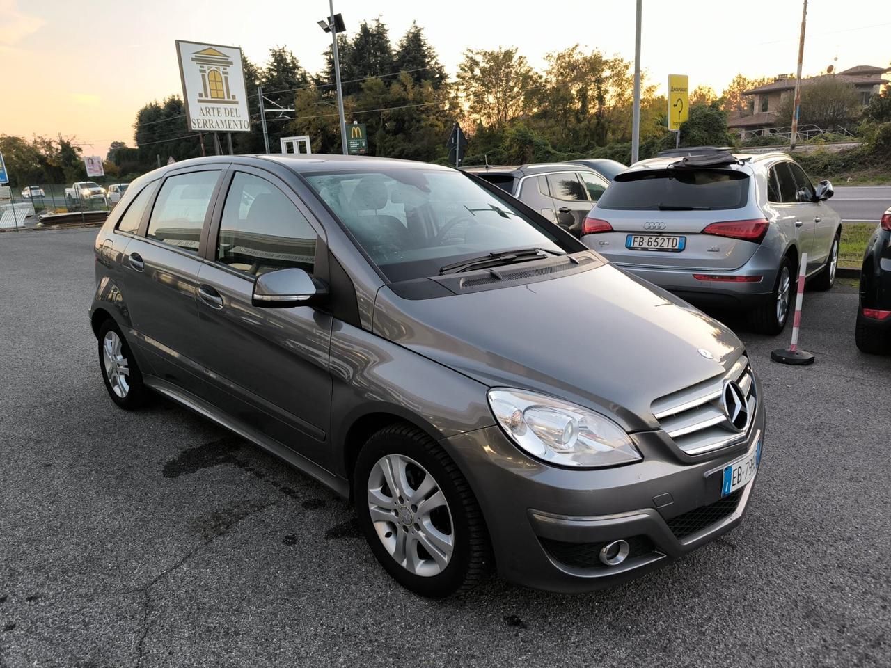 Mercedes-benz B 180 CDI Premium
