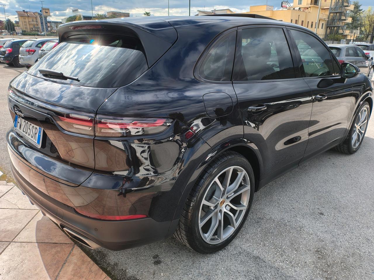 Porsche Cayenne 3.0 V6 "UNIPROPRIETARIO"