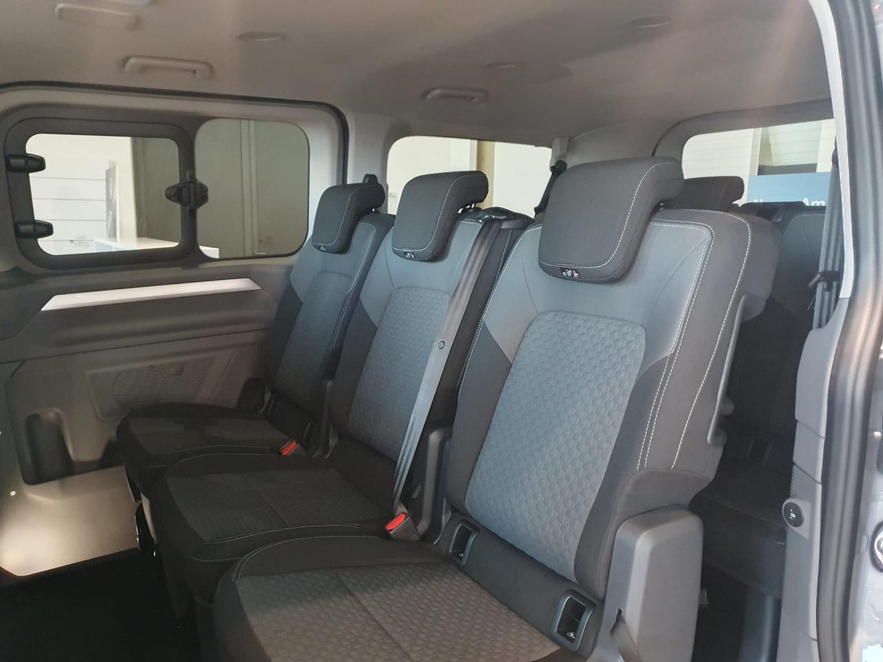 Volkswagen T7 Caravelle t7 2.0 tdi 150cv life l1 auto