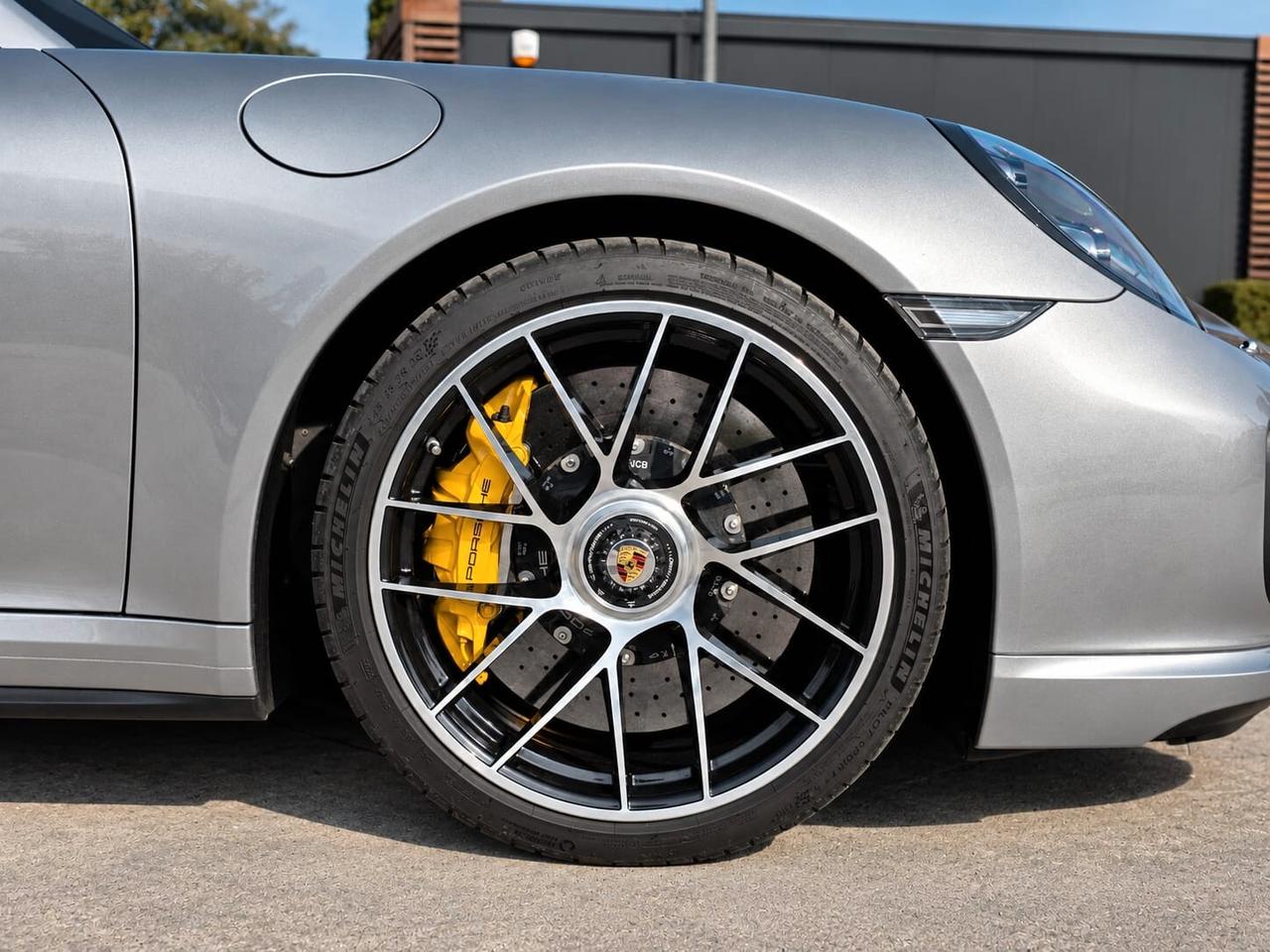 Porsche 911 3.8 Turbo S Coupé